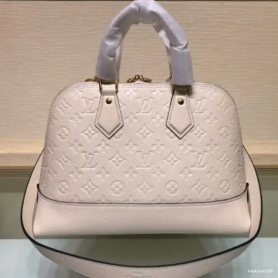 ALMA PM VUITTON NEO - LOUIS EXCHANELUSIVE PRELAUNCH 0421